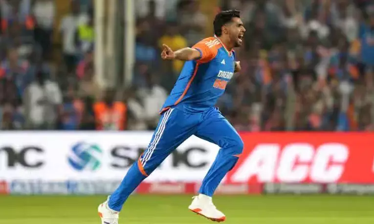 अचानक आया और बदल दिया मुकाबले का रुख, लेकिन कैसे मिली हर्षित राणा को बीच मैच में एंट्री? जाने क्या था माजरा