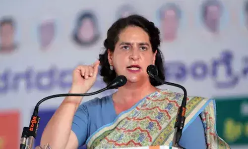 राष्ट्रपति पर सोनिया गांधी के Poor Lady वाले बयान पर आई प्रियंका गांधी की प्रतिक्रिया, बयान को तोड़-मोड़कर पेश किए जाने का लगाया आरोप