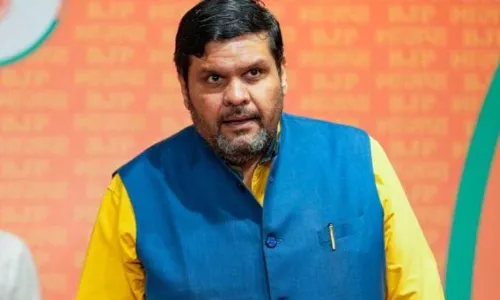 राष्ट्रपति को लेकर सोनिया गांधी के Poor Lady वाले बयान पर बीजेपी नेता गौरव वल्लभ का आया बड़ा बयान, कहा- माफी मांगनी चाहिए