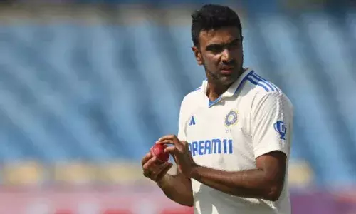 इंटरनेशनल नहीं आईपीएल की तरह था ये मैच... इंग्लैंड के पूर्व और मौजूदा कप्तान के बाद स्पिन के जादूगर ने भी हर्षित की एंट्री पर दी प्रतीक्रिया इंटरनेशनल नहीं आईपीएल की तरह था ये मैच... इंग्लैंड के पूर्व और मौजूदा कप्तान के बाद स्पिन के जादूगर ने भी हर्षित की एंट्री पर दी प्रतीक्रिया