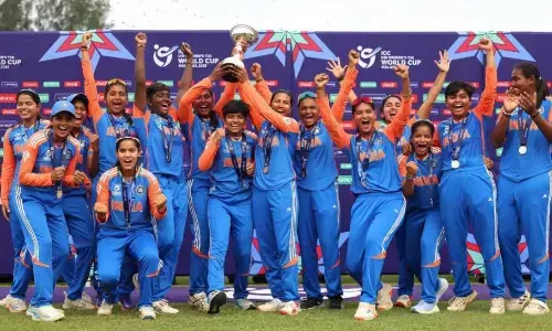 अंडर-19 वर्ल्ड कप विजेता टीम पर मेहरबान हुई BCCI, कर दी पैसों की बरसात, इनाम के तौर पर दिए इतने रुपए अंडर-19 वर्ल्ड कप विजेता टीम पर मेहरबान हुई BCCI, कर दी पैसों की बरसात, इनाम के तौर पर दिए इतने रुपए