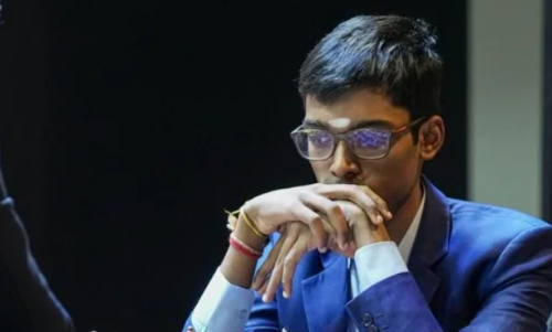 विश्व विजेता को मात देकर प्रज्ञानंद बने टूर्नामेंट के विनर, टाईब्रेकर राउंड में 2-1 से गुकेश को हराया