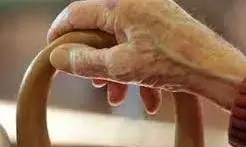 बुजुर्ग कलाकारों को केंद्र सरकार की पेंशन का इंतजार