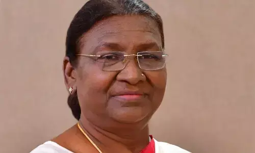 सरपंच ने राष्ट्रपति से कहा, मेलघाट में न बिजली है न सड़कें और न मिल रहा शुद्ध पानी