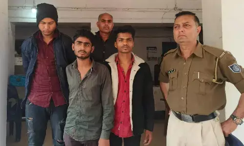 48 घंटे में पकड़े गए बाइक चोरी के 3 आरोपी, रीवा से मैहर आकर वारदात को दिया अंजाम 48 घंटे में पकड़े गए बाइक चोरी के 3 आरोपी, रीवा से मैहर आकर वारदात को दिया अंजाम