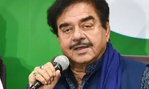 देश में नॉन वेज को लेकर शत्रुघ्न सिन्हा ने दिया बड़ा बयान, कहा नॉन वेज पर लगा देना चाहिए बैन देश में नॉन वेज को लेकर शत्रुघ्न सिन्हा ने दिया बड़ा बयान, कहा नॉन वेज पर लगा देना चाहिए बैन