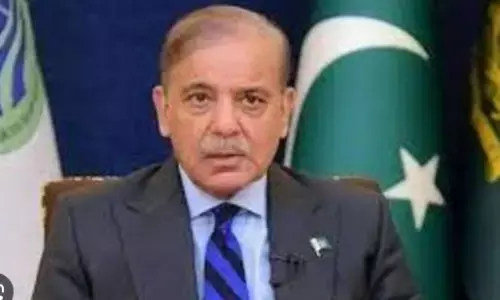 कश्मीर समेत कई मुद्दों को लेकर भारत से बातचीत करना चाहता है पाकिस्तान-शरीफ कश्मीर समेत कई मुद्दों को लेकर भारत से बातचीत करना चाहता है पाकिस्तान-शरीफ