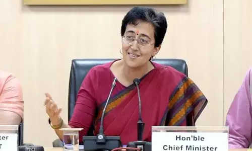 सीएम आतिशी ने लगाया बड़ा आरोप, कहा- हमारे प्रत्याशियों को आ रहे हैं कॉल, AAP उम्मीदवार ने शेयर किया फोन नंबर