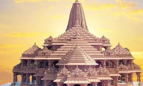 मंजूरी नहीं मिलने से अमरावती के 1668 बुजुर्गों की तीर्थयात्रा अटकी मंजूरी नहीं मिलने से अमरावती के 1668 बुजुर्गों की तीर्थयात्रा अटकी