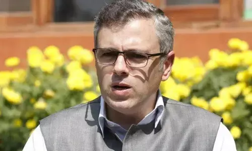 उमर अब्दुल्ला ने दिल्ली विधानसभा चुनाव नतीजों पर कसा तीखा तंज, कहा और लड़ो आपस में