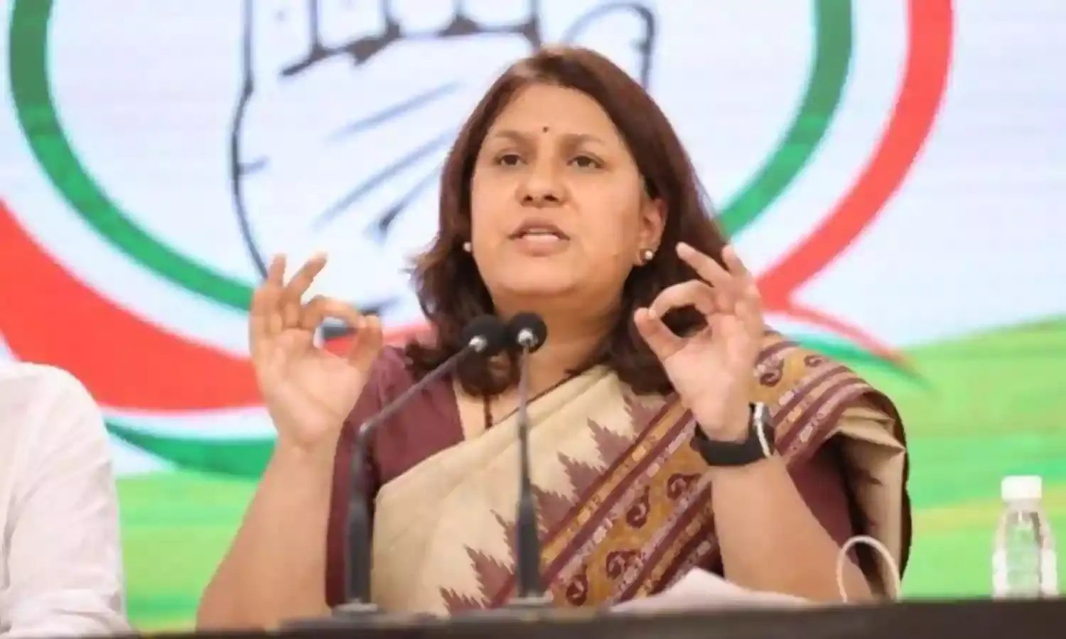 एन बीरेन सिंह का इस्तीफा मजबूरी भरा फैसला..., सीएम पद से इस्तीफा देने पर कांग्रेस नेता ने साधा निशाना