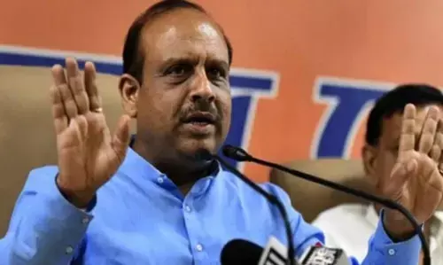 15 साल तक छिपाई गई CAG रिपोर्ट, जनता के सामने आएंगे आप सरकार के भ्रष्टाचार, विजेंद्र गुप्ता का बड़ा बयान 15 साल तक छिपाई गई CAG रिपोर्ट, जनता के सामने आएंगे आप सरकार के भ्रष्टाचार, विजेंद्र गुप्ता का बड़ा बयान