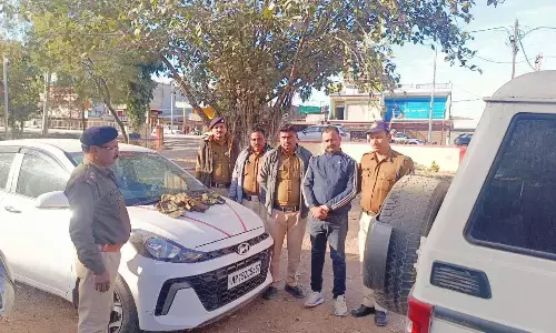 रेप केस के आरोपी को बचाने का झांसा देकर 2 लाख की ठगी पर सीआईडी का फर्जी एसआई गिरफ्तार