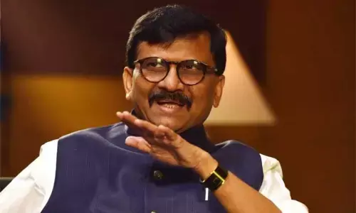 संजय राऊत की कांग्रेस को नसीहत, गठबंधन में निभाए बड़े भाई की भूमिका