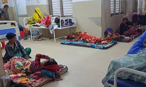 कैसे हो इलाज, मरीज के लिए 3 मिनट का समय नहीं