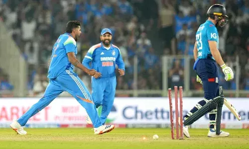 रोहित ब्रिगेड के सामने इंग्लैंड टीम ने टेके घुटने, क्लीन स्वीप को भी बचाने में रहे नाकाम, भारत आखिरी मैच 142 रनों से जीती