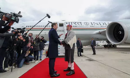 फ्रांस से अमेरिका दौरे के लिए रवाना हुए पीएम मोदी, राष्ट्रपति डोनाल्ड ट्रंप से करेंगे मुलाकात फ्रांस से अमेरिका दौरे के लिए रवाना हुए पीएम मोदी, राष्ट्रपति डोनाल्ड ट्रंप से करेंगे मुलाकात