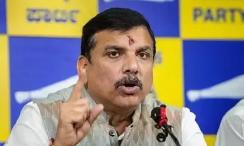 वक्फ बोर्ड संशोधन बिल को लेकर AAP सांसद संजय सिंह ने की टिप्पणी, गुरुद्वारे, चर्च और मंदिरों की जमीन को लेकर दिया बड़ा बयान