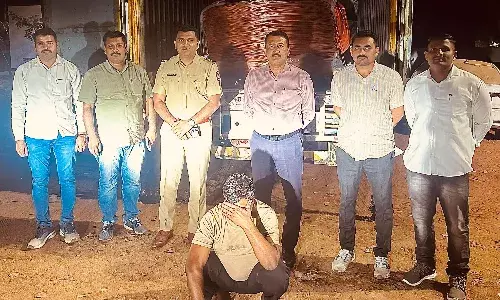 पुणे से दिल्ली परिवहन कर रहा था तांबा-एल्युमीनियम स्क्रैप, कंटेनर से 1 करोड़ 38 लाख का माल जब्त