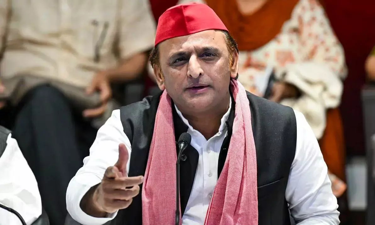 डबल इंजन की नहीं डबल ब्लंडर की सरकार..., न्यू दिल्ली रेलवे स्टेशन पर हुए भगदड़ पर अखिलेश यादव ने दिया बड़ा बयान