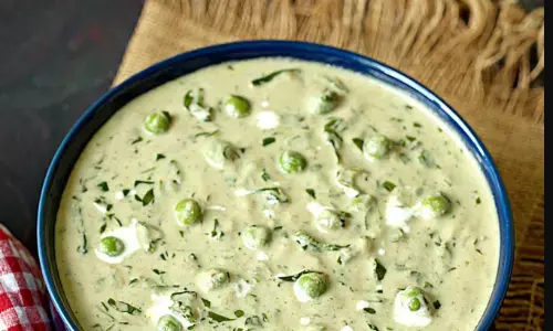 घर पर बनाएं मेथी मटर मलाई की शानदार रेसिपी, सब लोग हो जाएंगे खुश घर पर बनाएं मेथी मटर मलाई की शानदार रेसिपी, सब लोग हो जाएंगे खुश