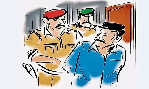 युवक से लूट के 2 आरोपी भेजे गए जेल