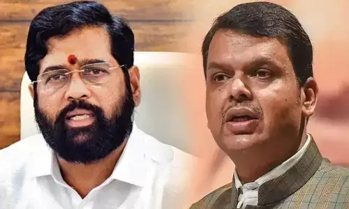 CM फडणवीस को लग सकता है बड़ा झटका! एकनाथ शिंदे के इस कदम से आ सकता है सियासी भूचाल, समझें पूरा मामला CM फडणवीस को लग सकता है बड़ा झटका! एकनाथ शिंदे के इस कदम से आ सकता है सियासी भूचाल, समझें पूरा मामला