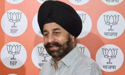 AAP नेता आतिशी ने दिल्ली सीएम फेस को लेकर किया सवाल, अब बीजेपी का आया जवाब सामने AAP नेता आतिशी ने दिल्ली सीएम फेस को लेकर किया सवाल, अब बीजेपी का आया जवाब सामने