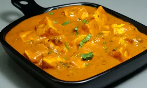 घर पर बनाना चाहते हैं मार्केट जैसा शाही पनीर, तो इस रेसिपी को करें ट्राई, घंटों का काम चुटकियों में हो जाएगा