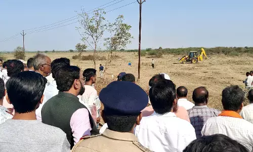 इधर प्रकल्पग्रस्त 10 गांवों को लेकर चल रही चर्चा,उधर पुलिस सुरक्षा के बीच काम शुरू