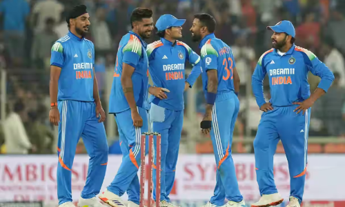 चैंपियंस ट्रॉफी के पहले BCCI की ओर टीम इंडिया को मिला खास तोहफा, अब परिवार के साथ दुबई जा सकेंगे खिलाड़ी