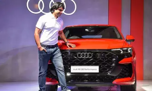 गोल्डन बॉय ने अपने बेड़े में शामिल की ये नई कार, मात्र 3 सेकेंड में पकड़ लेती है 100 की रफ्तार, कीमत जान उड़ जाएंगे होश