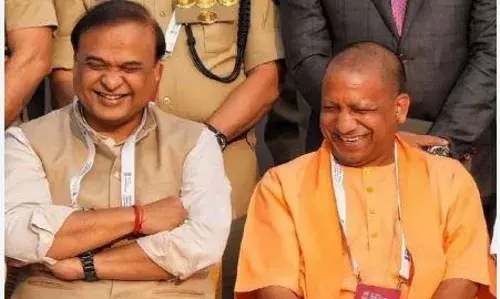 यूपी सीएम योगी आदित्यनाथ और असम सीएम हिमंता बिस्वा सरमा, रेखा गुप्ता के शपथ ग्रहण समारोह में गैरमौजूद रहेंगे