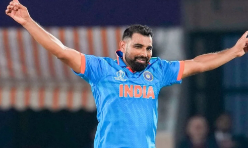 शमी ने पंजा खोल लगाई रिकॉर्ड्स की झड़ियां, जहीर खान से लेकर मिशेल स्टार्क तक को छोड़ा पीछे