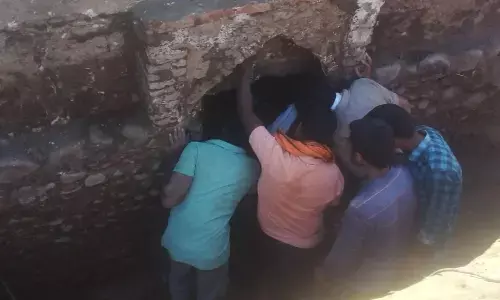 अमरावती के देऊरवाड़ा में खुदाई के दौरान मिला महादेव का प्राचीन मंदिर अमरावती के देऊरवाड़ा में खुदाई के दौरान मिला महादेव का प्राचीन मंदिर
