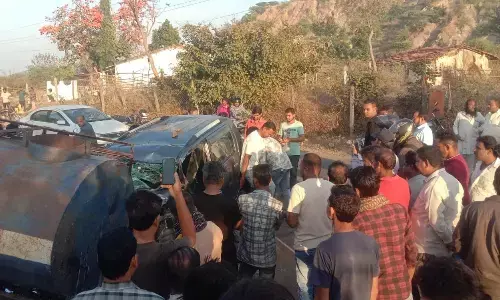 रफ्तार का कहर, बेेलगाम कार ने राहगीरों को रौंदा, तीन लोगों की मौत