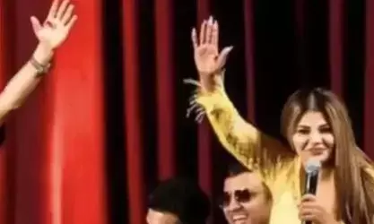 महाराष्ट्र साइबर सेल की तरफ से राखी सावंत को भी भेजा गया समन, जानें कब होना होगा राखी को पेश? महाराष्ट्र साइबर सेल की तरफ से राखी सावंत को भी भेजा गया समन, जानें कब होना होगा राखी को पेश?