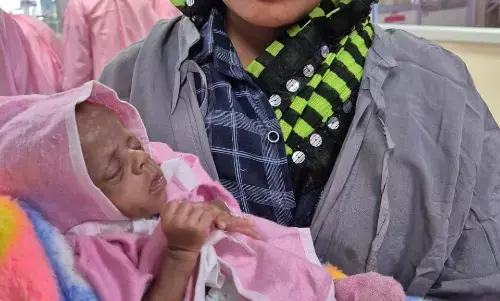 7 माह के 850 ग्राम प्रीमेच्योर बच्ची का 59 दिन एसएनसीयू में चला इलाज, मिला नया जीवन