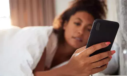 अगर आप भी सुबह उठते से ही करते हैं ये काम तो हो जाएं सावधान, मेंटल हेल्थ के लिए है बड़ा खतरा अगर आप भी सुबह उठते से ही करते हैं ये काम तो हो जाएं सावधान, मेंटल हेल्थ के लिए है बड़ा खतरा