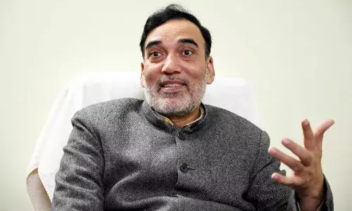 शराब पॉलिसी की कैग रिपोर्ट पर मचा जमकर हंगामा, आप नेता गोपाल राय ने बीजेपी को बताया तमाशा करने वाली पार्टी
