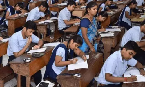 सीबीएसई का बड़ा फैसला, साल में दो बार होगी दसवीं बोर्ड की परीक्षा, जानें कब से होगा लागू