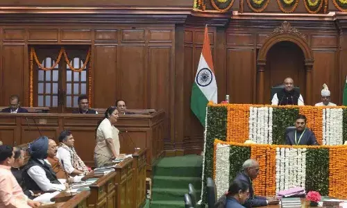 इलाकों के नाम बदलने पर गरमाई दिल्ली की सियासत, आप नेता ने भाजपा पर साधा निशाना, बोले - असल मुद्दों से जनता का ध्यान भटका रही BJP