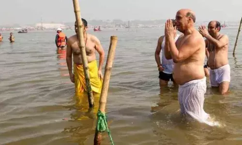 महाकुंभ के सफल आयोजन के लिए राजनाथ सिंह ने की योगी सरकार की तारीफ, बोले - जितनी सराहना की जाए उतनी कम