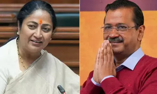 CAG की दूसरी रिपोर्ट पेश, हेल्थ सेक्टर में वित्तीय अनियमितताओं से लेकर धांधली के दावों ने बढ़ाया सियासी पारा CAG की दूसरी रिपोर्ट पेश, हेल्थ सेक्टर में वित्तीय अनियमितताओं से लेकर धांधली के दावों ने बढ़ाया सियासी पारा