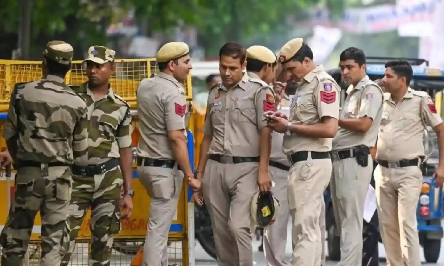 अपराध को रोकने के लिए दिल्ली पुलिस करेगी नए सिरे काम, जेल से बाहर घूम रहे बड़े अपराधियों पर रखी जाएगी नजर