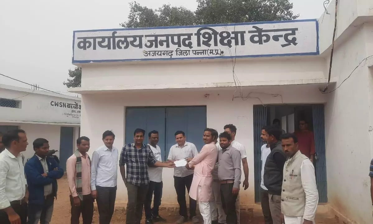 प्रायवेट स्कूल संचालकों ने सौंपा ज्ञापन प्रायवेट स्कूल संचालकों ने सौंपा ज्ञापन
