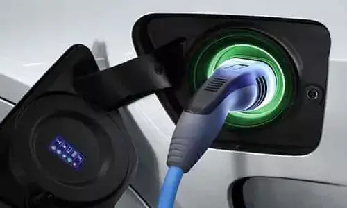 महाराष्ट्र इलेक्ट्रिक वाहन नीति 1 अप्रैल से होगी लागू, राज्यपाल ने दोनों सदनों का संयुक्त सत्र किया संबोधित