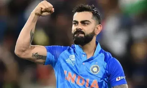 सेमीफाइनल मैच में किंग कोहली ने लगाई रिकॉर्ड्स की झड़ियां, मिस्टर आईसीसी से लेकर मास्टर ब्लास्टर तक को छोड़ा पीछे सेमीफाइनल मैच में किंग कोहली ने लगाई रिकॉर्ड्स की झड़ियां, मिस्टर आईसीसी से लेकर मास्टर ब्लास्टर तक को छोड़ा पीछे