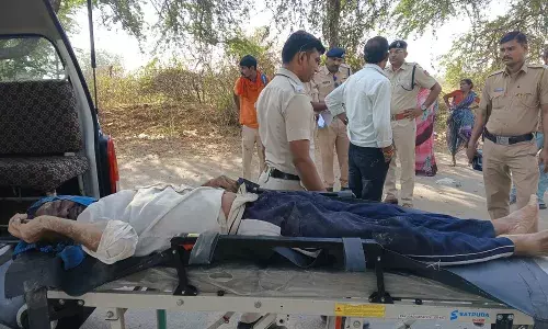 ये कैसी एनओसी, अंडर पास के गड्ढे में गिरने से वृद्ध की मौत ये कैसी एनओसी, अंडर पास के गड्ढे में गिरने से वृद्ध की मौत