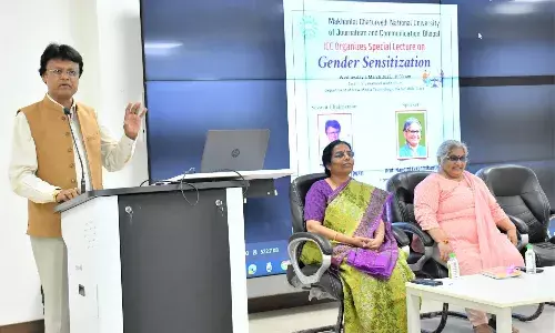 एमसीयू में जेंडर सेंसिटाइजेशन विषय पर हुआ व्याख्यान